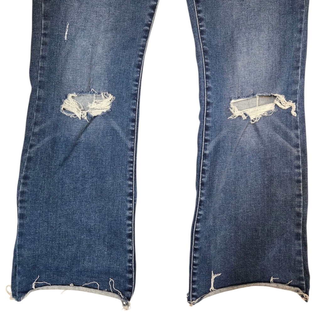 Lucky Brand Sweet Boot Jeans Mid Rise Distressed Medium Blue Size 31 Button Fly - Picture 7 of 12